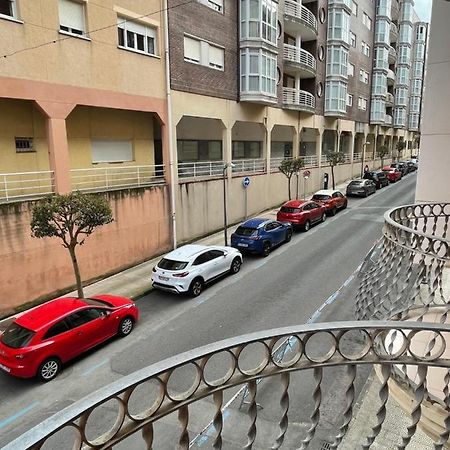 Piso Centrico A 10 Min De La Playa Con Garaje Incluido Lägenhet Castro Urdiales Exteriör bild