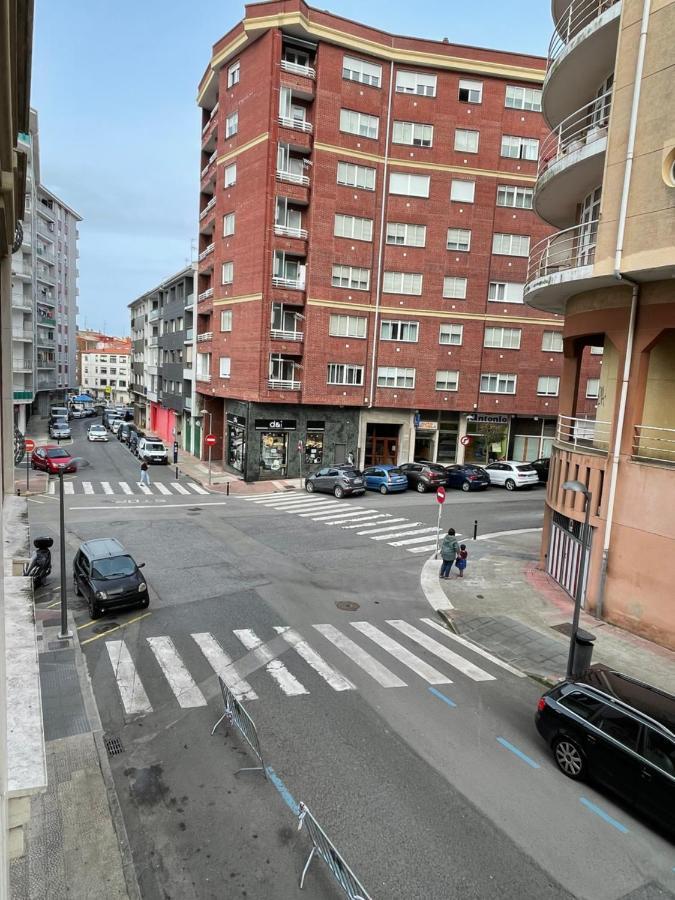 Piso Centrico A 10 Min De La Playa Con Garaje Incluido Lägenhet Castro Urdiales Exteriör bild