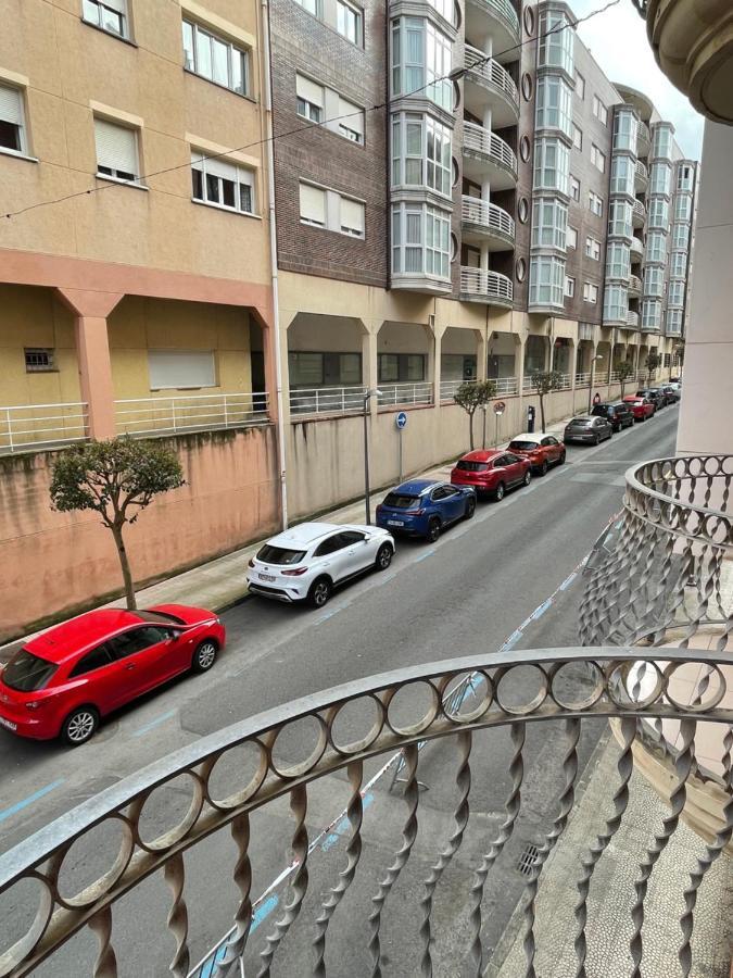 Piso Centrico A 10 Min De La Playa Con Garaje Incluido Lägenhet Castro Urdiales Exteriör bild